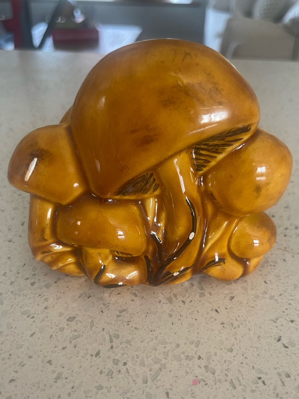 Vintage signed Arnel’s pottery mushroom letter rack/napkin holder